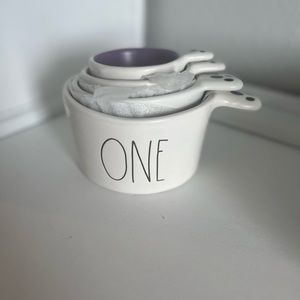 Rae Dunn Halloween ghost measuring cups